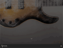 Tablet Screenshot of mozerguitars.com